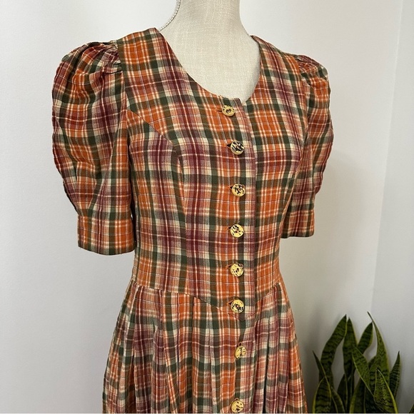 Linzner Dresses & Skirts - Vintage Linzner German Plaid Button Down Dress With Pockets UK Size 36